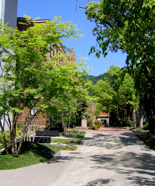 四條畷学園